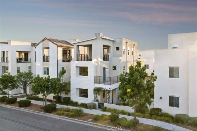 157 Crossover, Irvine, CA 92618