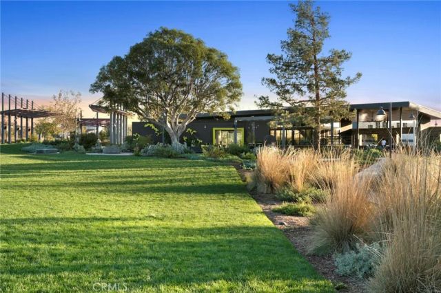 157 Crossover, Irvine, CA 92618