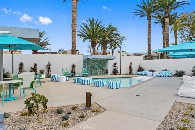 157 Crossover, Irvine, CA 92618
