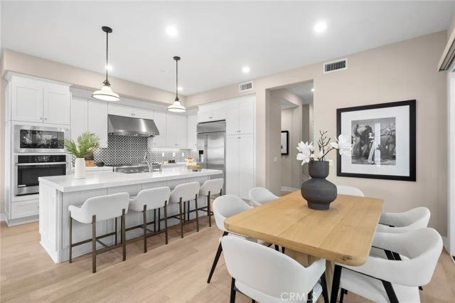 157 Crossover, Irvine, CA 92618