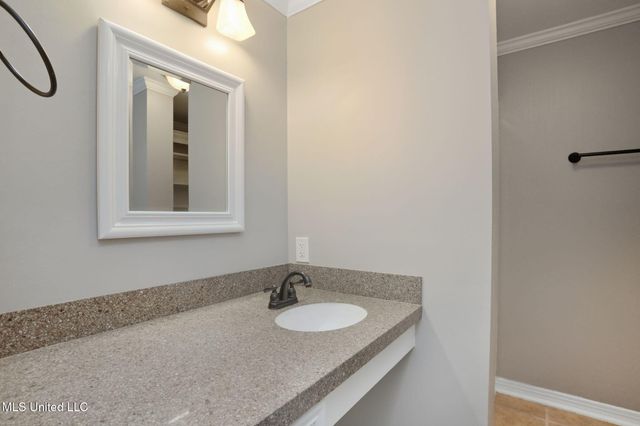 3527 Edmar Place, Jackson, MS 39216