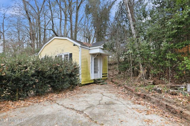 3527 Edmar Place, Jackson, MS 39216