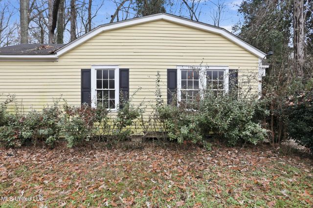 3527 Edmar Place, Jackson, MS 39216