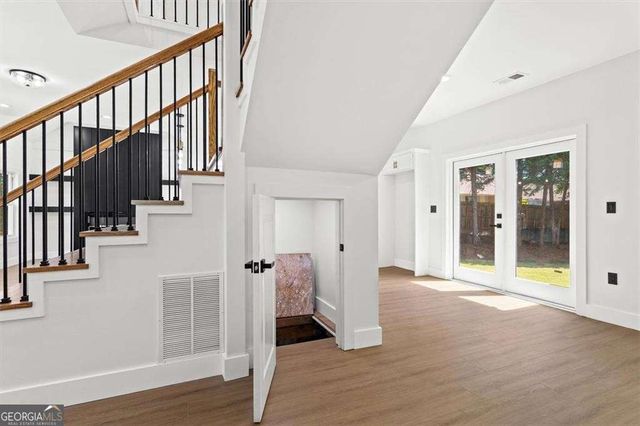 525 Medlock Road, Decatur, GA 30030