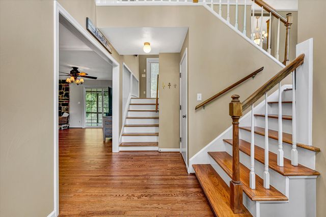 5924 Landview DR, Roanoke, VA 24018
