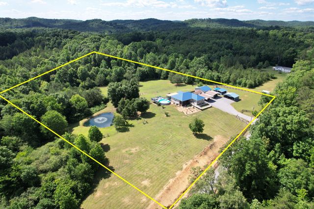 336 County Road 105, Athens, TN 37303
