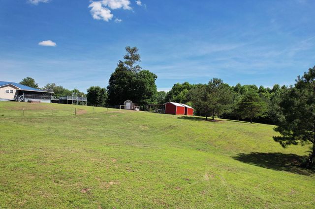 336 County Road 105, Athens, TN 37303