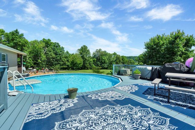 336 County Road 105, Athens, TN 37303