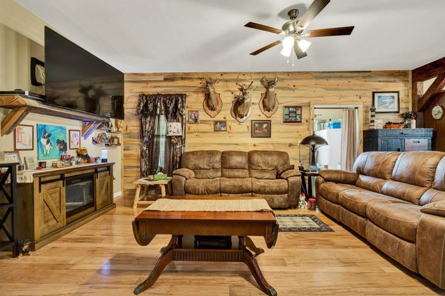 336 County Road 105, Athens, TN 37303
