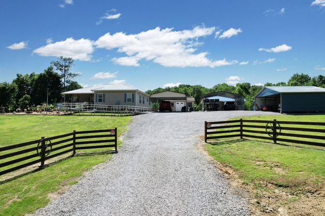 336 County Road 105, Athens, TN 37303