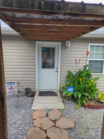 336 County Road 105, Athens, TN 37303