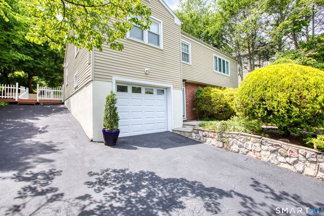 86 Sound Beach Ave Extension, Greenwich, CT 06878