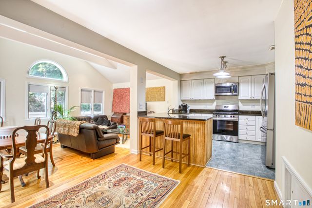 86 Sound Beach Ave Extension, Greenwich, CT 06878