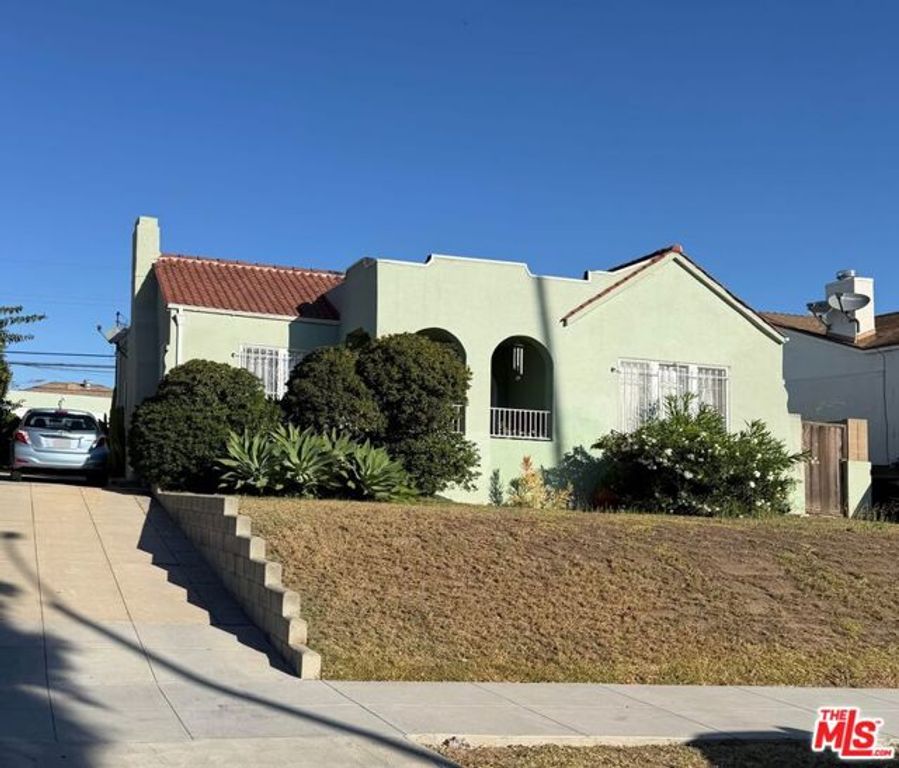 1435 S Spaulding Avenue, Los Angeles, CA 90019