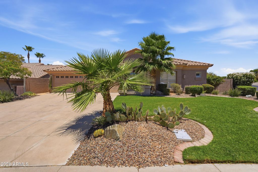 7458 E MARIPOSA GRANDE Drive, Scottsdale, AZ 85255 — photo 3