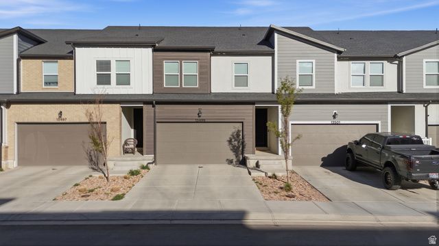 13499 S LANGDON DR, Riverton, UT 84096