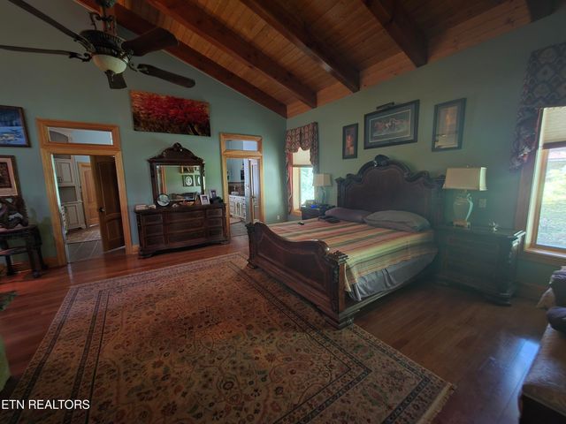 574 Bacon Springs Lane, Clinton, TN 37716