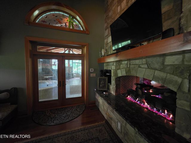 574 Bacon Springs Lane, Clinton, TN 37716