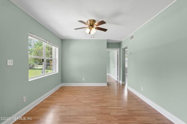 1962 BURKHOLDER Circle W, Jacksonville, FL 32216