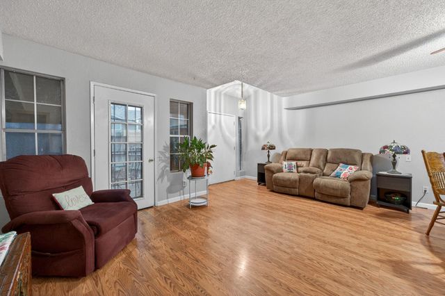 7623 Roberta Ln, Antelope, CA 95843