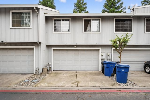 7623 Roberta Ln, Antelope, CA 95843