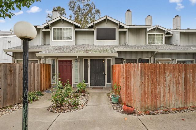 7623 Roberta Ln, Antelope, CA 95843