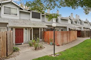 7623 Roberta Ln, Antelope, CA 95843