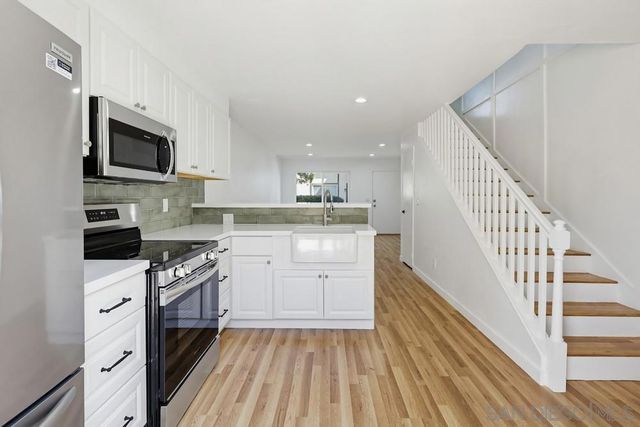 10347 Carefree Drive, Santee, CA 92071