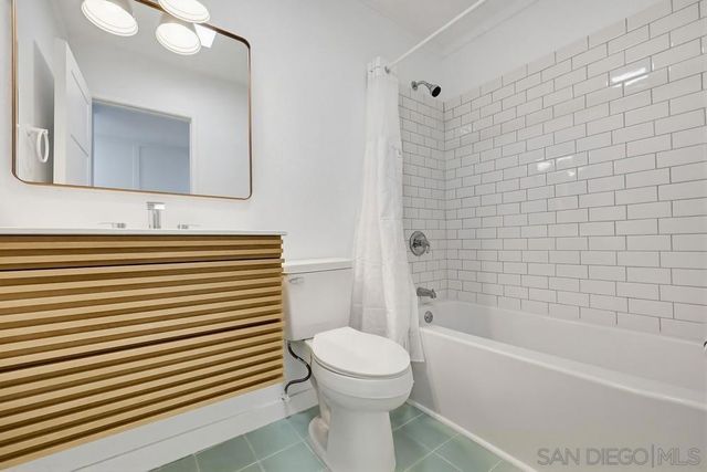 10347 Carefree Drive, Santee, CA 92071