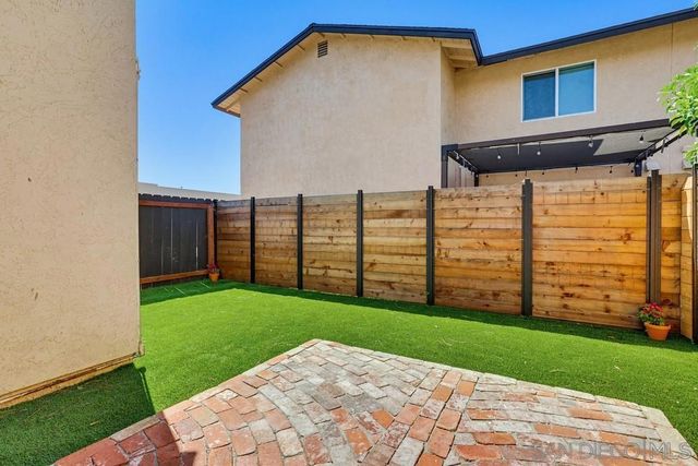 10347 Carefree Drive, Santee, CA 92071