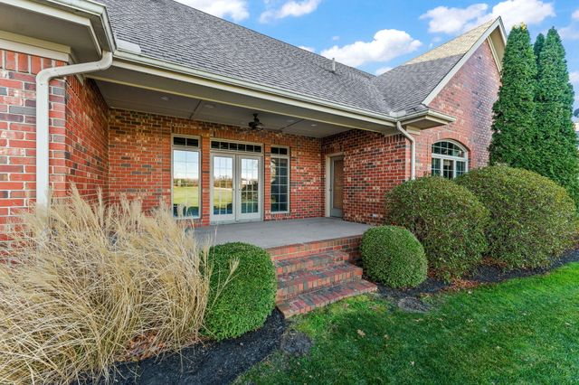 5540 Fountain View Drive, Wheatfield, IN 46392