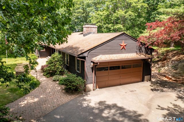 1020 Bartholomew Road, Middletown, CT 06457