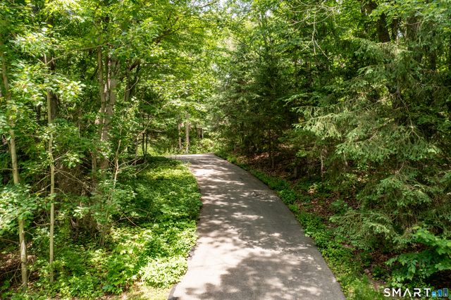 1020 Bartholomew Road, Middletown, CT 06457