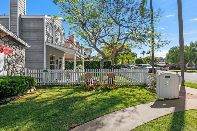 139 I Avenue, Coronado, CA 92118