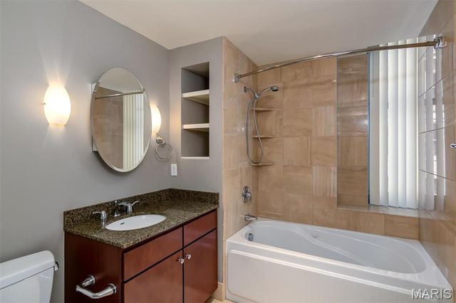 314 N Broadway 1506, St Louis, MO 63102