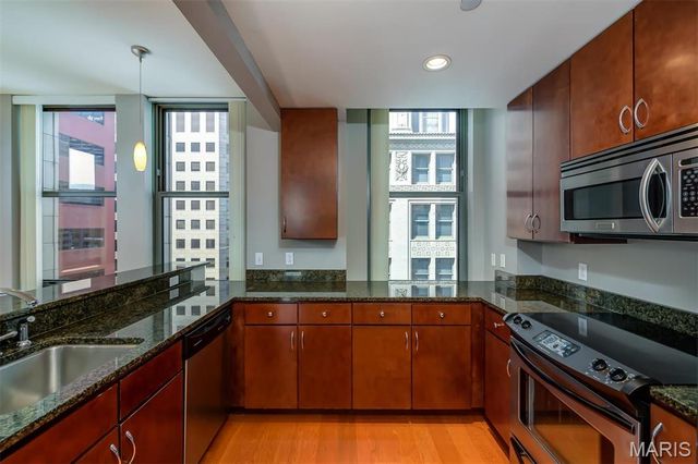 314 N Broadway 1506, St Louis, MO 63102