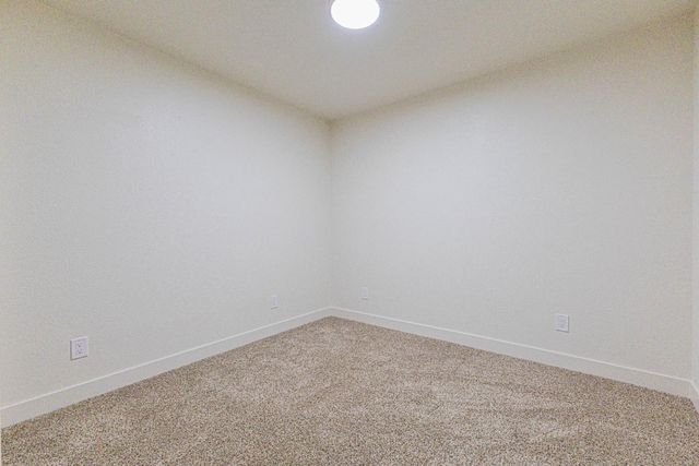 174 N Park Drive, Madera, CA 93637