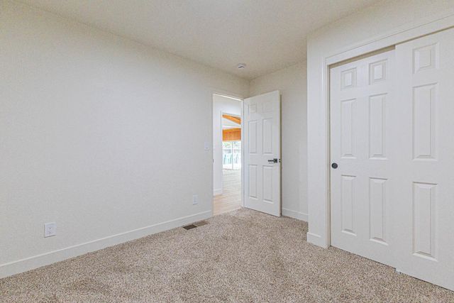 174 N Park Drive, Madera, CA 93637