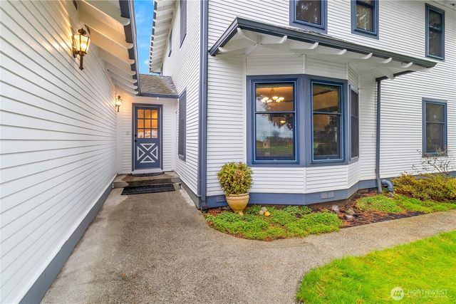 4205 204th St NE, Arlington, WA 98223