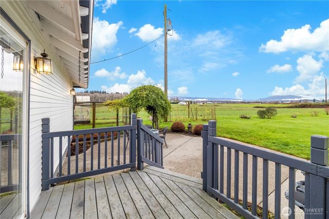 4205 204th St NE, Arlington, WA 98223