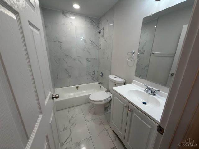 1133 Ross Avenue, Hamilton, OH 45013