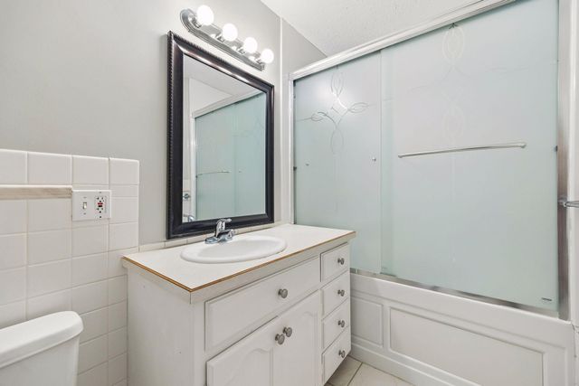2206 Arthur Street NE, Minneapolis, MN 55418