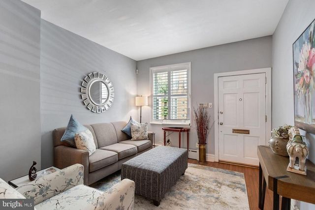 610 PINE ST, Philadelphia, PA 19106