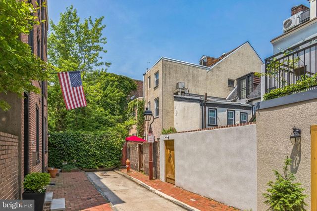 610 PINE ST, Philadelphia, PA 19106