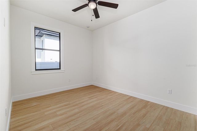 7905 N GREENWOOD AVENUE, Tampa, FL 33604