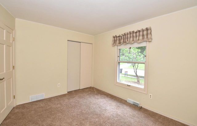 1855 Haymarket ROAD, Waukesha, WI 53186