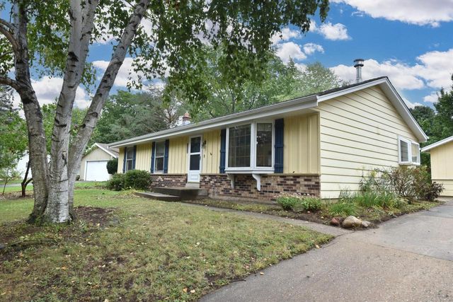 1855 Haymarket ROAD, Waukesha, WI 53186