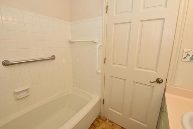 1855 Haymarket ROAD, Waukesha, WI 53186