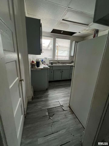 319 W COLUMBIA Terrace, Peoria, IL 61606