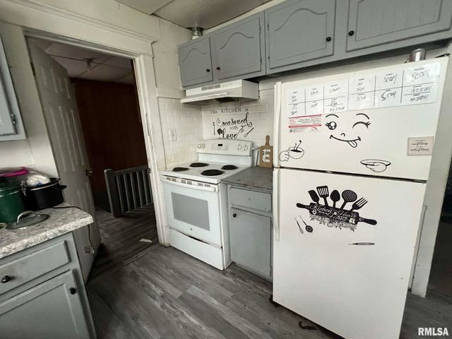 319 W COLUMBIA Terrace, Peoria, IL 61606